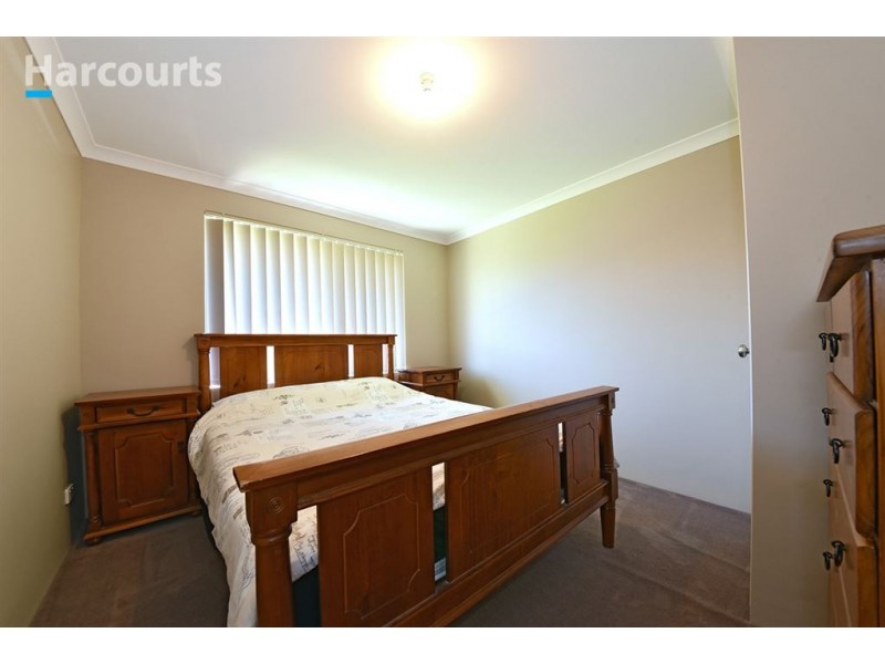 42 Montane Turn, Banksia Grove WA 6031
