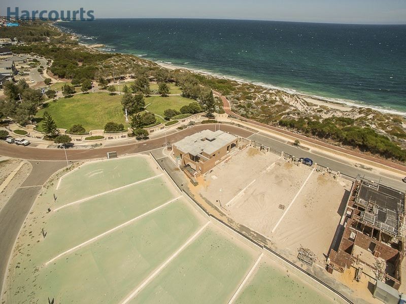 84 Beachside Drive, Burns Beach WA 6028