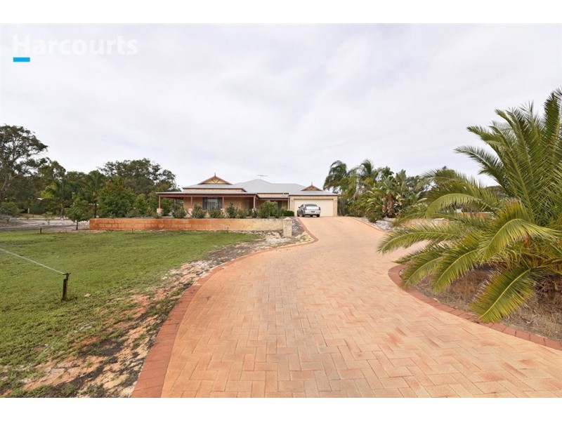 32 Pennygum Place, Mariginiup WA 6078