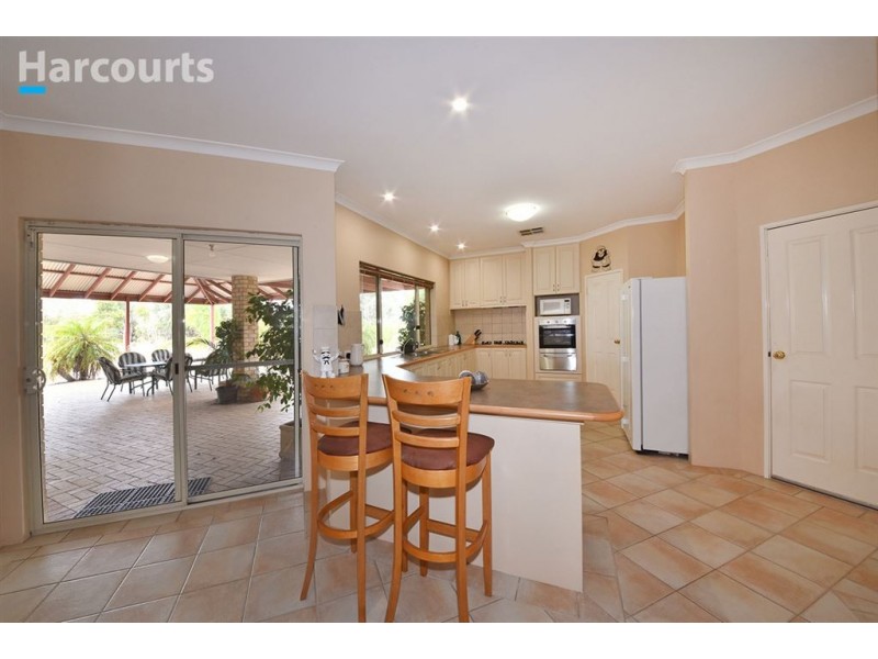 32 Pennygum Place, Mariginiup WA 6078