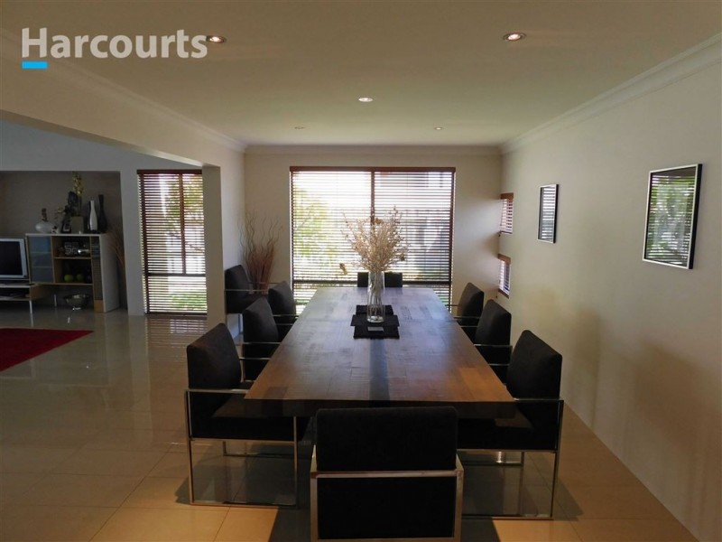 4 Catalina Place, Quinns Rocks WA 6030