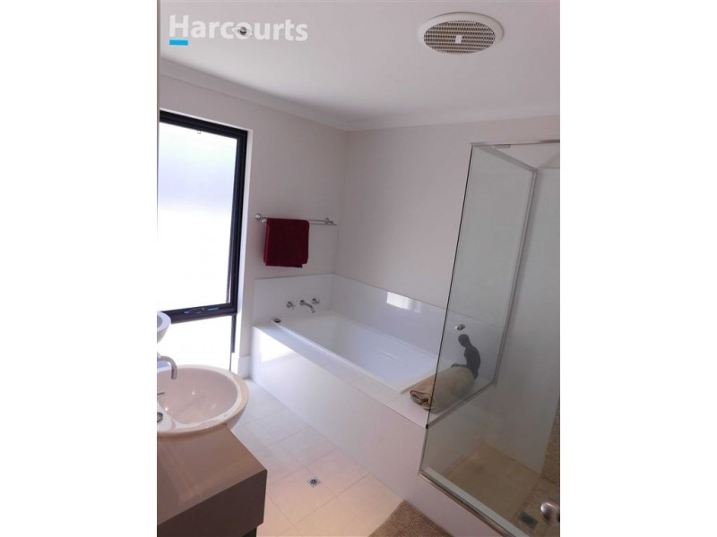 4 Catalina Place, Quinns Rocks WA 6030