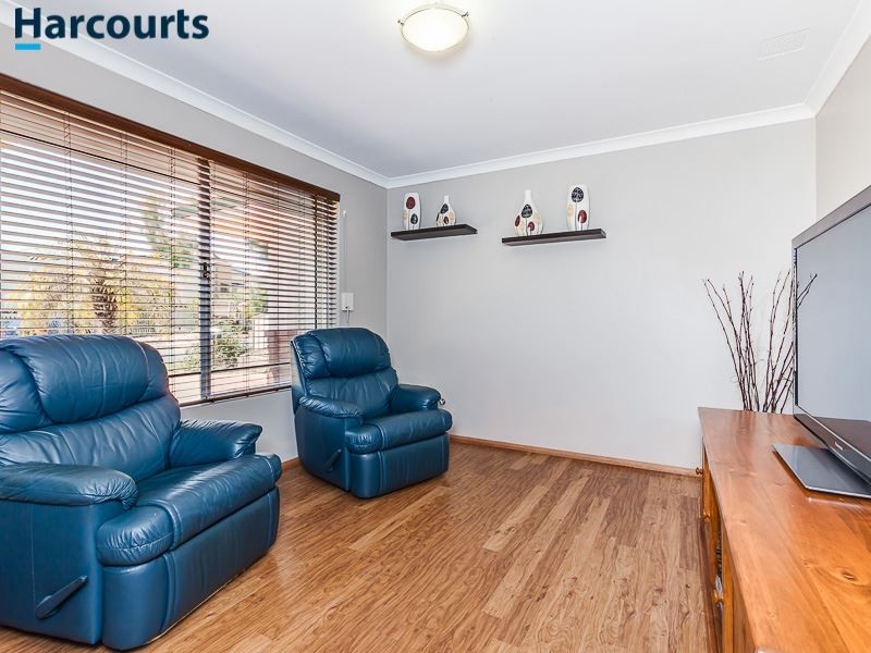 6 Eastleigh Loop, Currambine WA 6028