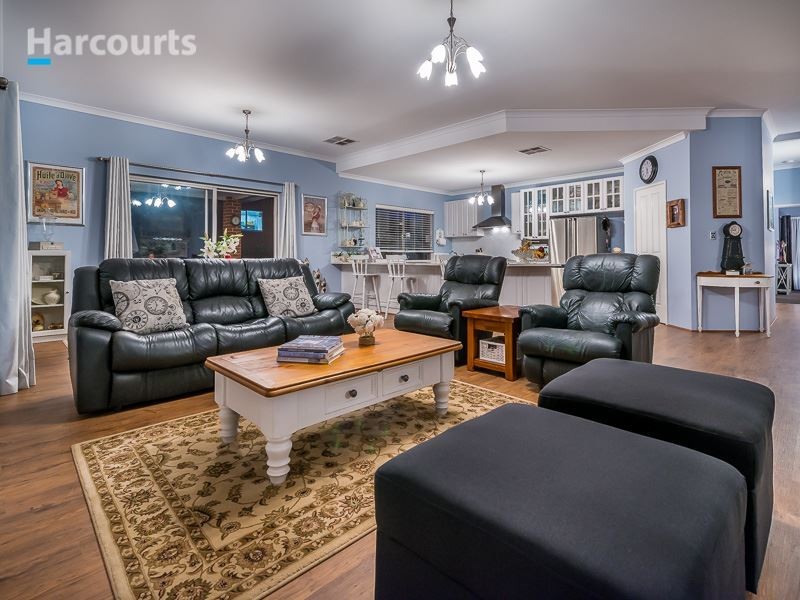 184 Wisteria Way, Chittering WA 6084