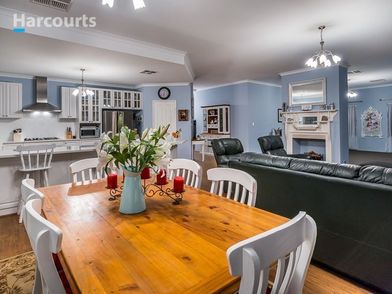 184 Wisteria Way, Chittering WA 6084