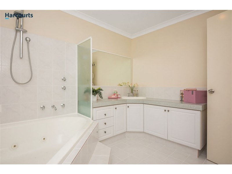 5 Brodie Place, Kinross WA 6028