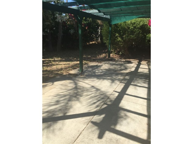 29 Girrawheen Avenue, Girrawheen WA 6064