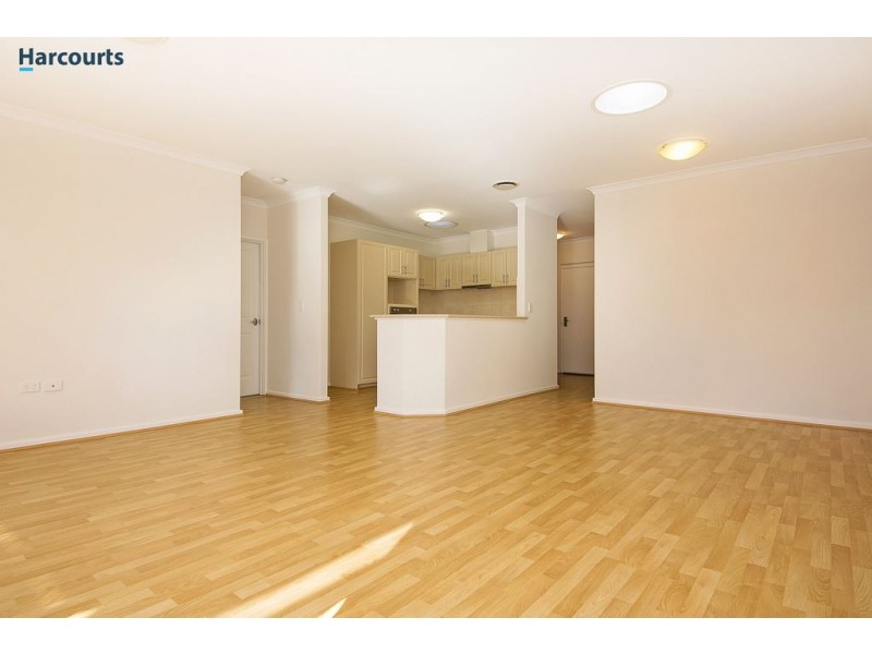 Villa 92/41 Geographe Way, Thornlie WA 6108