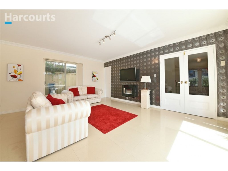 44 Whitehaven Avenue, Burns Beach WA 6028