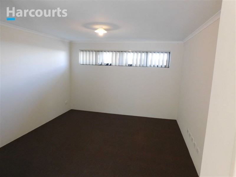 23 Linksman Street, Yanchep WA 6035