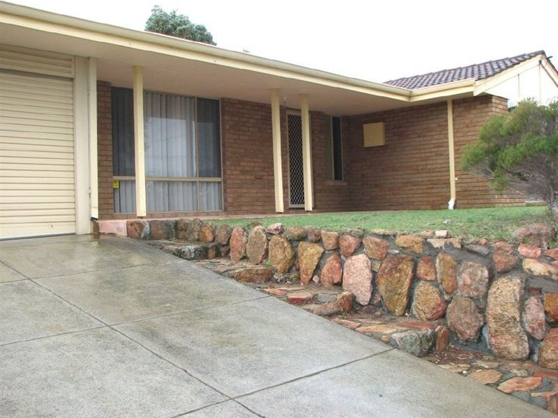 6 Fairfiled Grove, Heathridge WA 6027