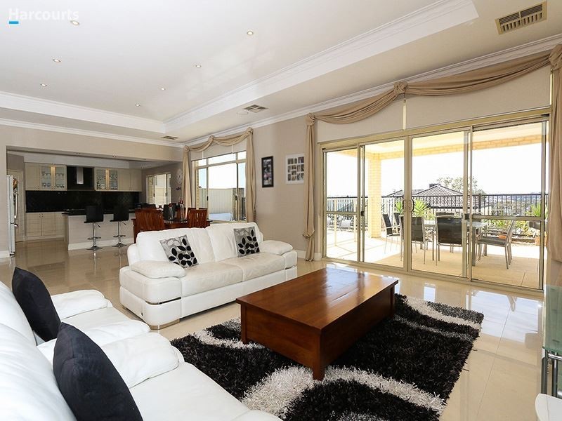 26 Derwent Meander, Joondalup WA 6027