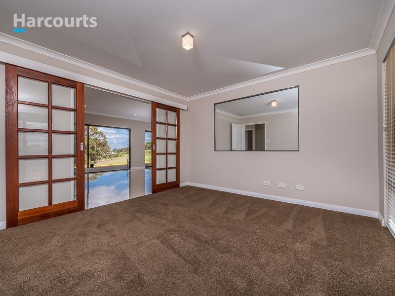 48 Turtledove Drive, Lower Chittering WA 6084