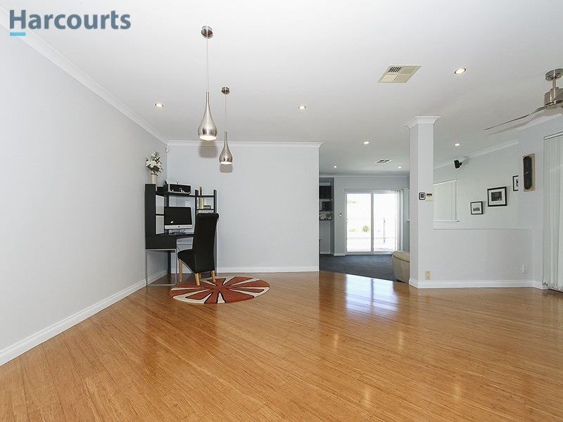 6 Cockpit Way, Ocean Reef WA 6027