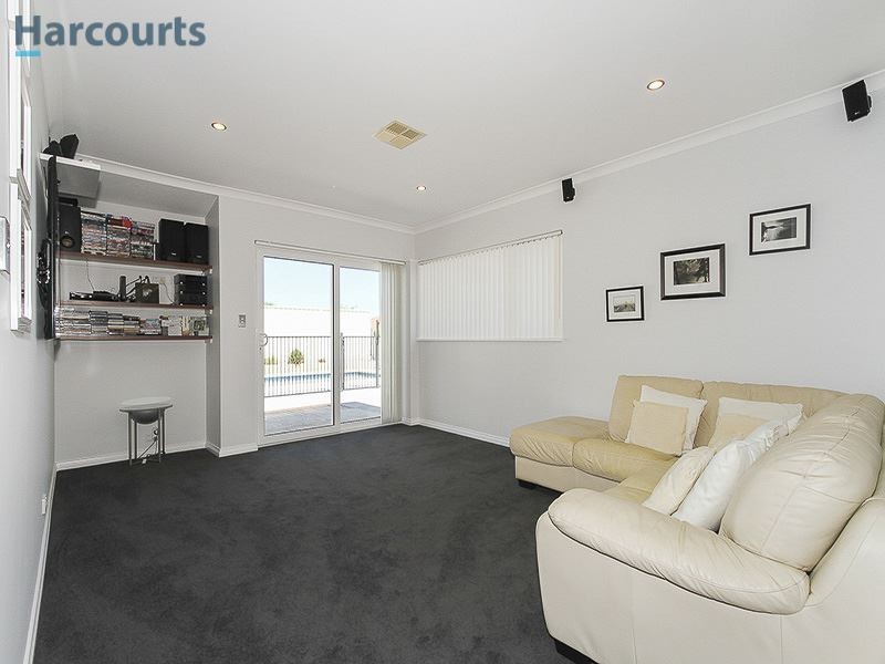 6 Cockpit Way, Ocean Reef WA 6027