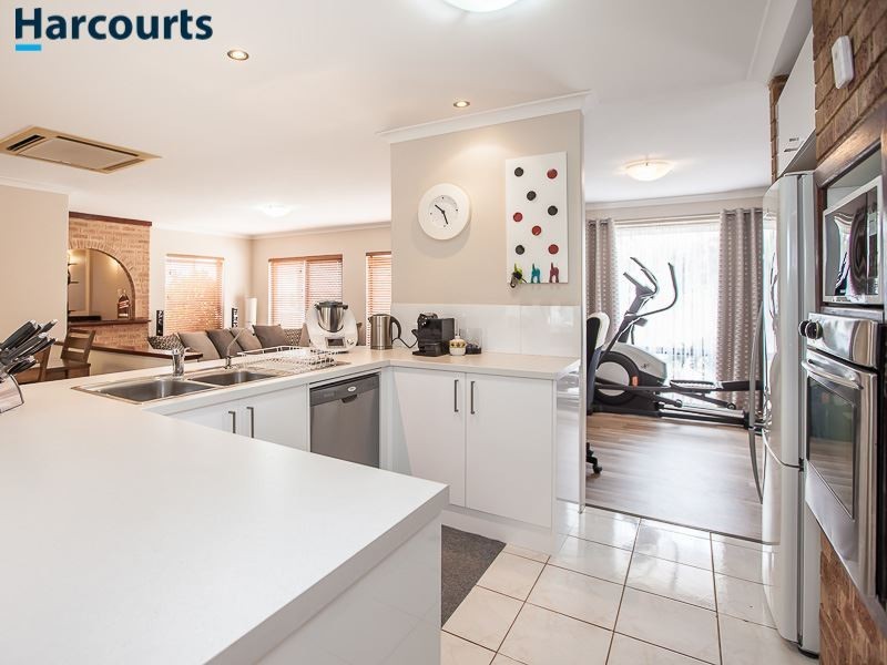 3 Tipuana Place, Edgewater WA 6027