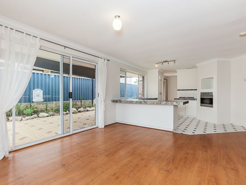 19 Santa Ana Mews, Currambine WA 6028