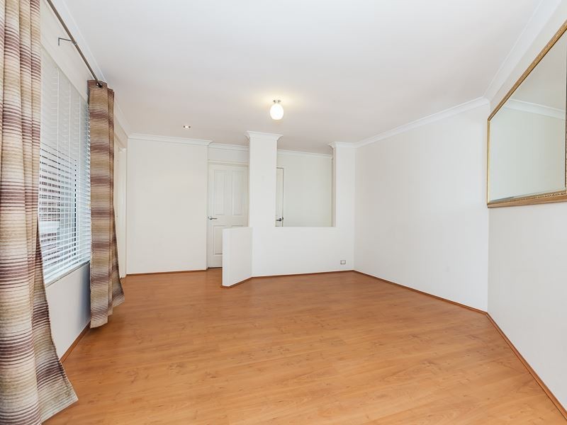 19 Santa Ana Mews, Currambine WA 6028