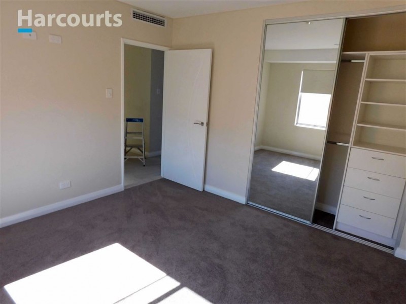 2 McPharlin Avenue, Quinns Rocks WA 6030