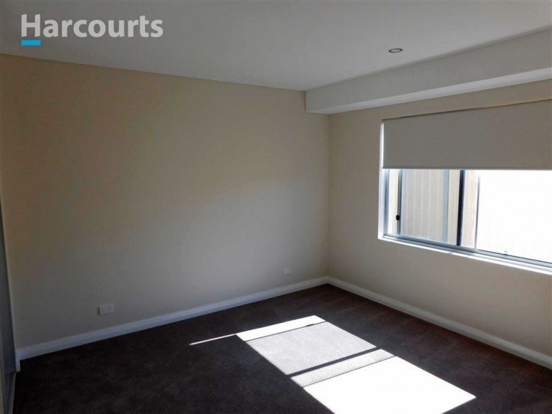 2 McPharlin Avenue, Quinns Rocks WA 6030