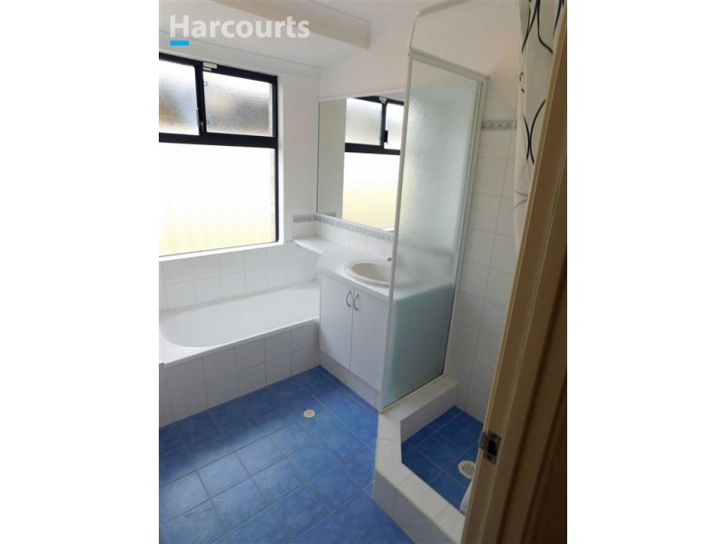 10 Kinta Way, Tapping WA 6065