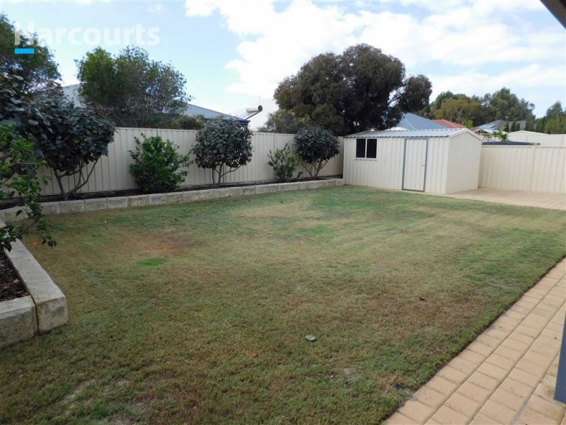 10 Kinta Way, Tapping WA 6065