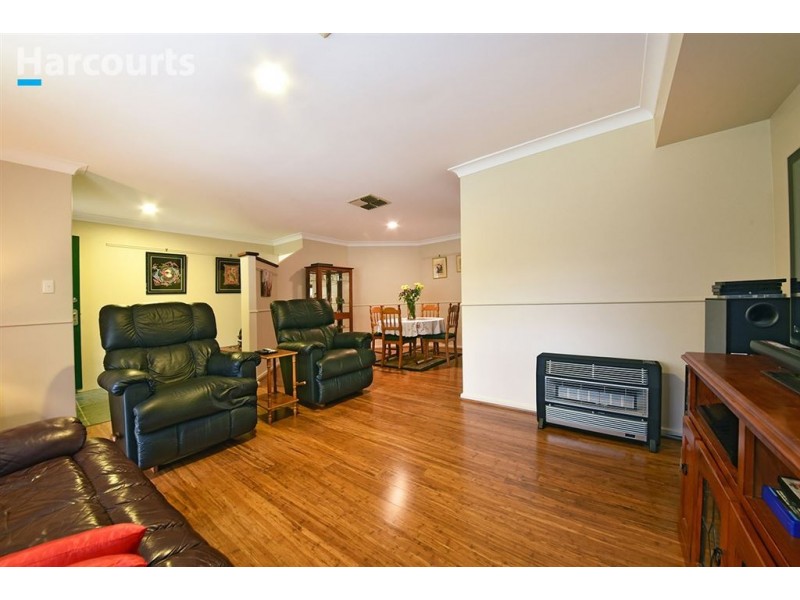 12 Manapouri Meander, Joondalup WA 6027