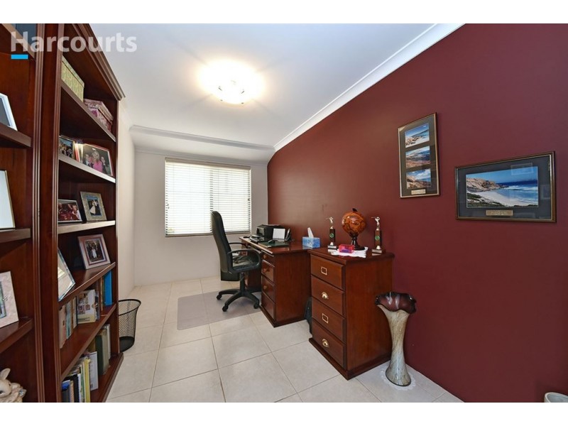 7 Cylinders Loop, Clarkson WA 6030