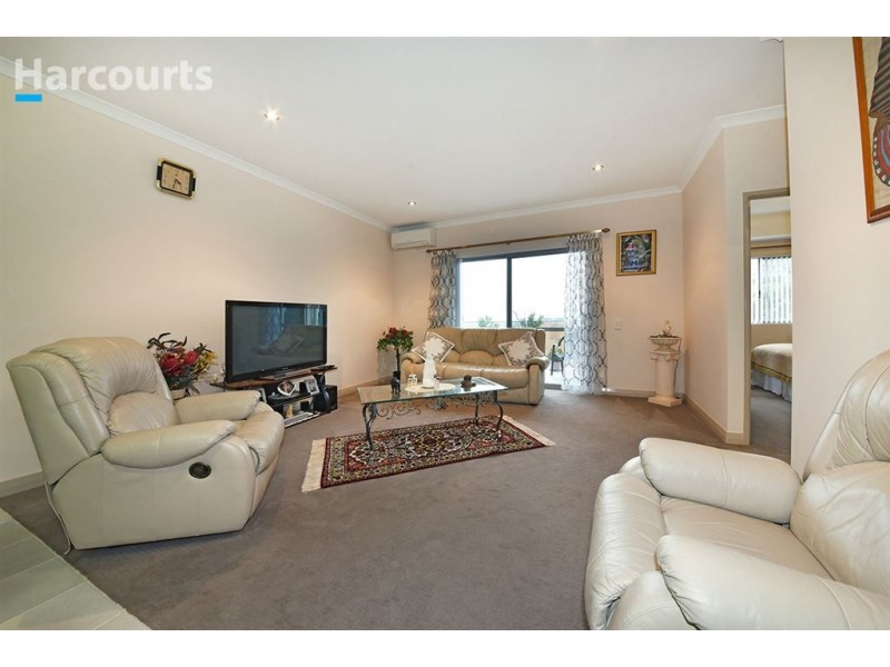 25/88 Lakeside Drive, Joondalup WA 6027