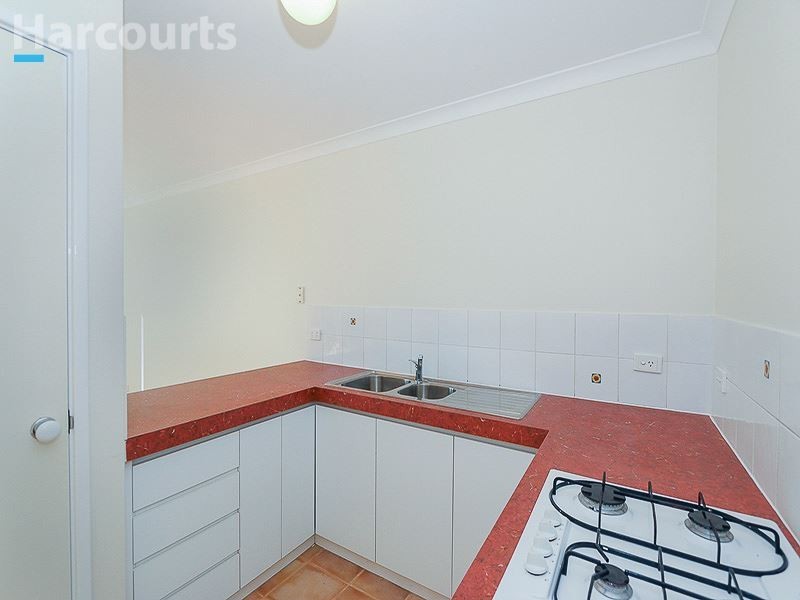 2/22 Arabella Mews, Currambine WA 6028