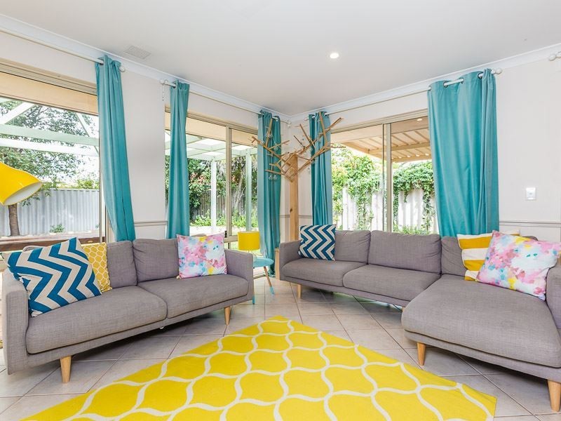 38 Midlothian Crescent, Kinross WA 6028