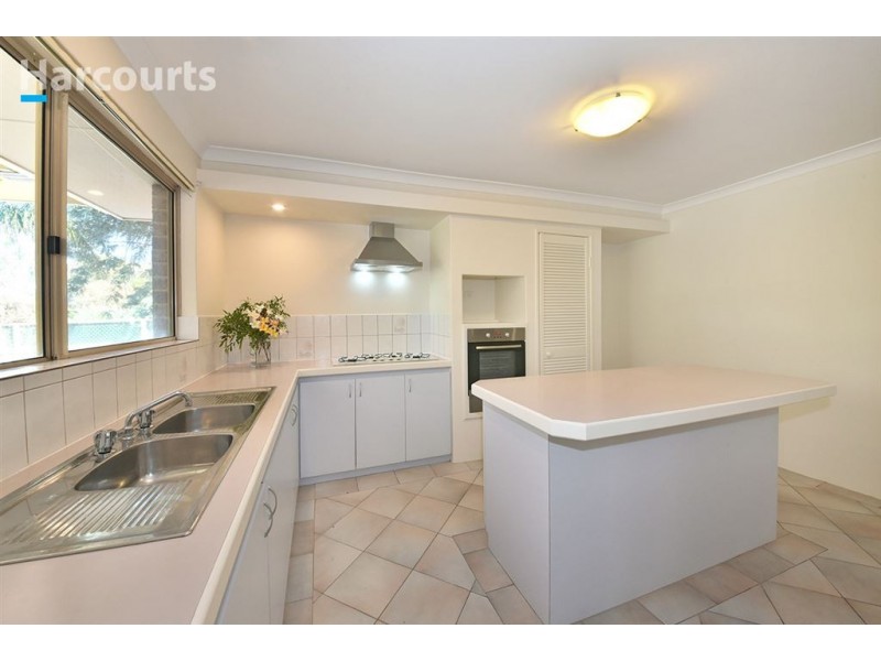 32 Simcoe Court, Joondalup WA 6027