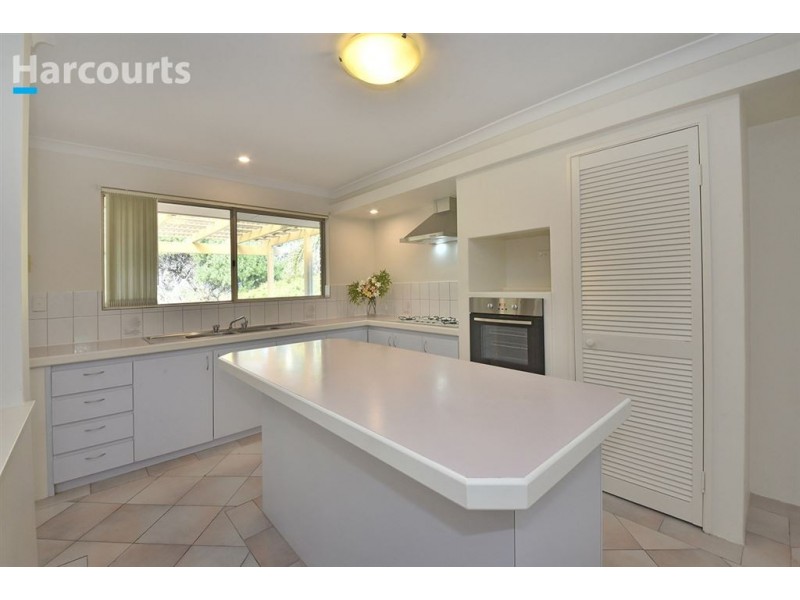 32 Simcoe Court, Joondalup WA 6027