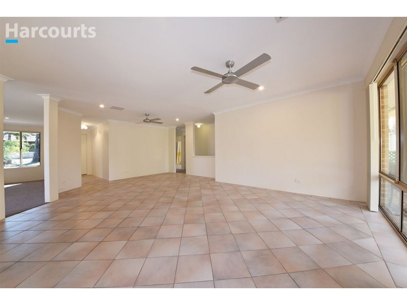 32 Simcoe Court, Joondalup WA 6027