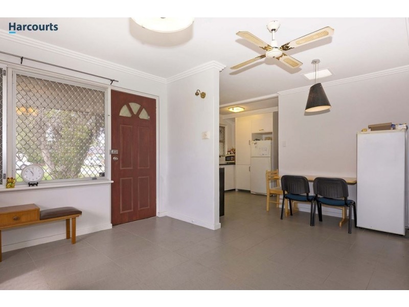 136 Howes Crescent, Dianella WA 6059