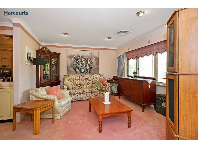 12 Lady Evelyn Retreat, Joondalup WA 6027