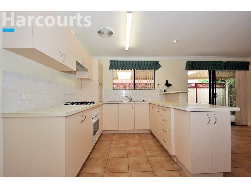 4/3 Henry Street, Midland WA 6056