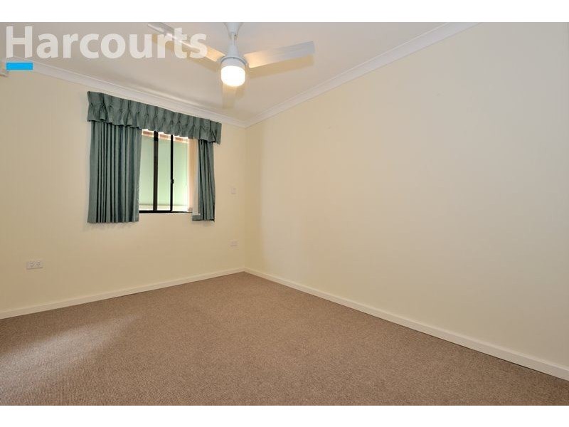 4/3 Henry Street, Midland WA 6056