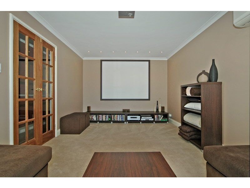 43 Otisco Crescent, Joondalup WA 6027