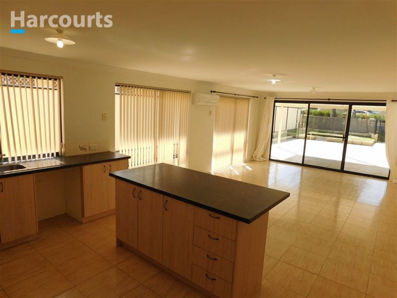 66 Cherokee Green, Clarkson WA 6030