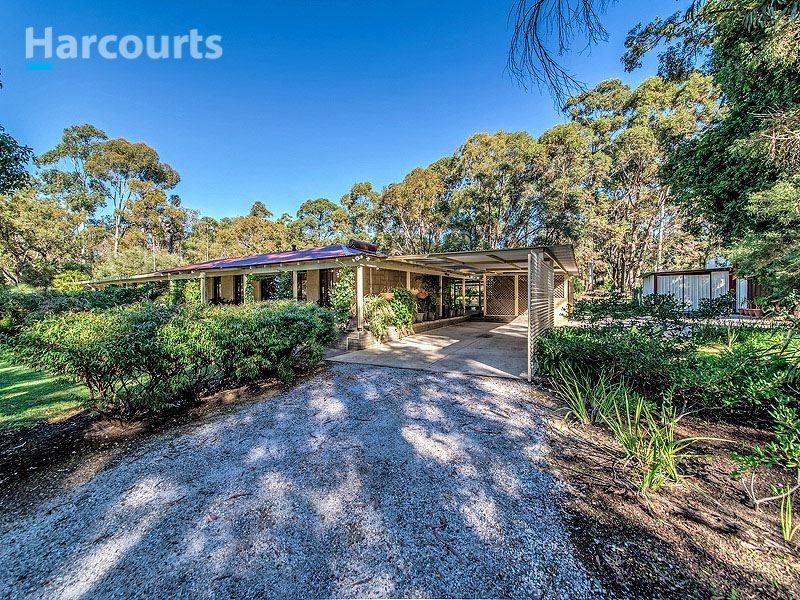 161 Tranquil Drive, Carramar WA 6031