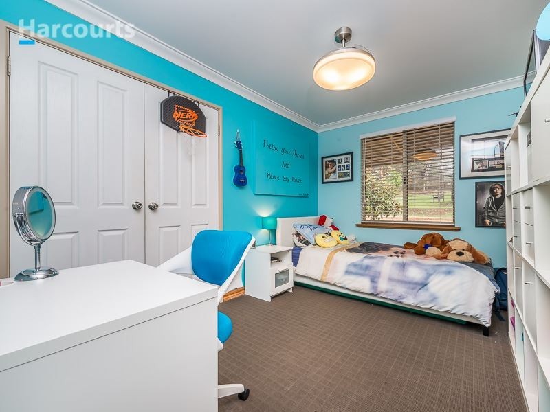 39 Taylor Road, Bullsbrook WA 6084