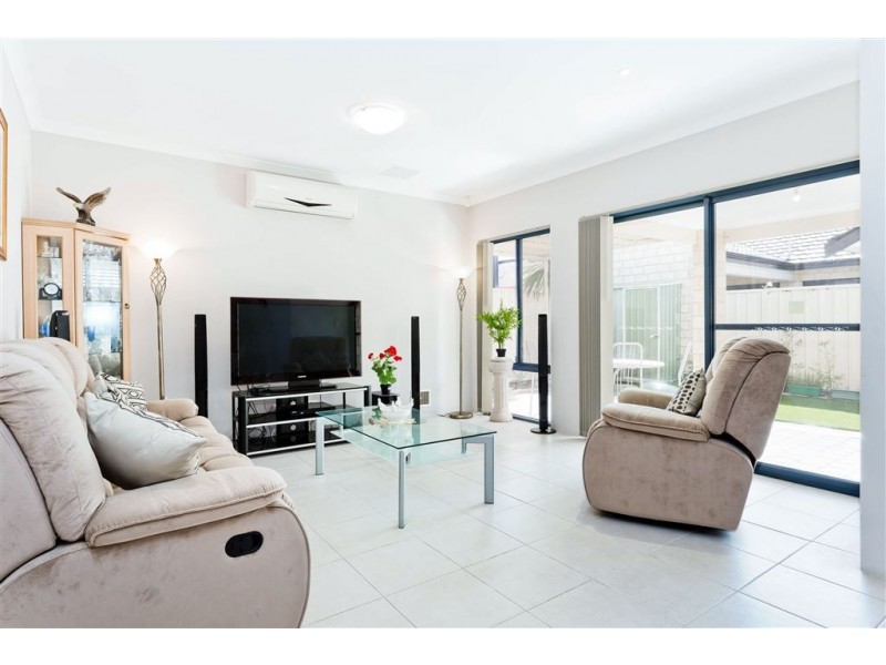 A/28 Hellfire Drive, Darch WA 6065