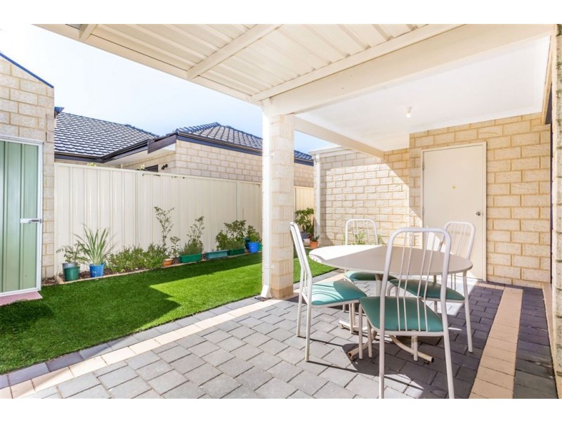 A/28 Hellfire Drive, Darch WA 6065