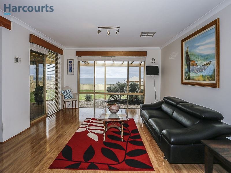 14 Kylena Glade, Ocean Reef WA 6027