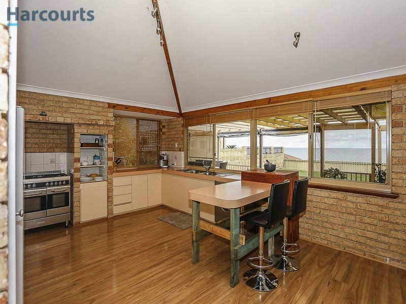 14 Kylena Glade, Ocean Reef WA 6027