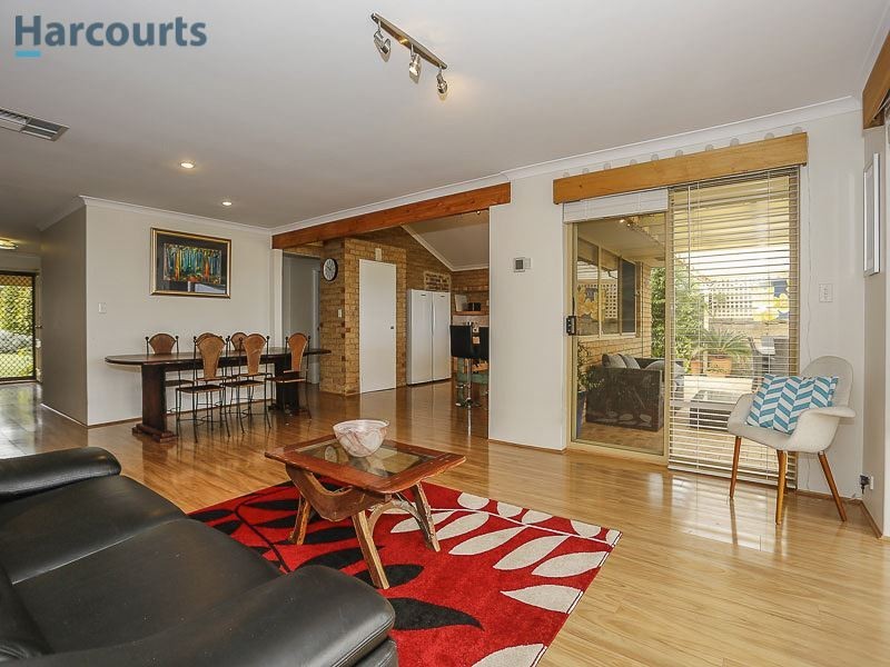 14 Kylena Glade, Ocean Reef WA 6027