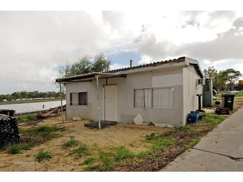 297 Carabooda Road, Carabooda WA 6033