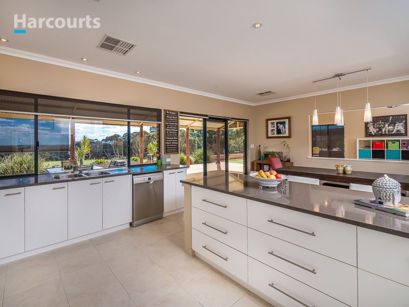 435 Santa Gertrudis Drive, Lower Chittering WA 6084