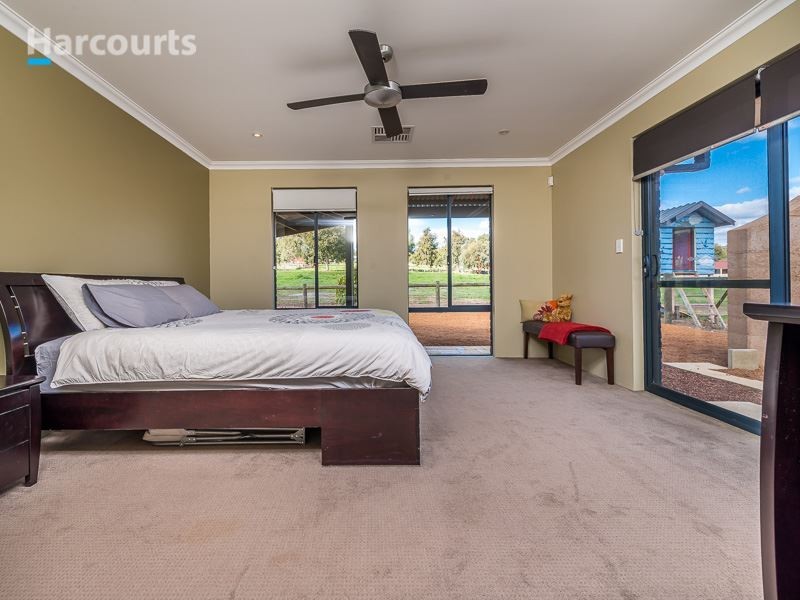 435 Santa Gertrudis Drive, Lower Chittering WA 6084